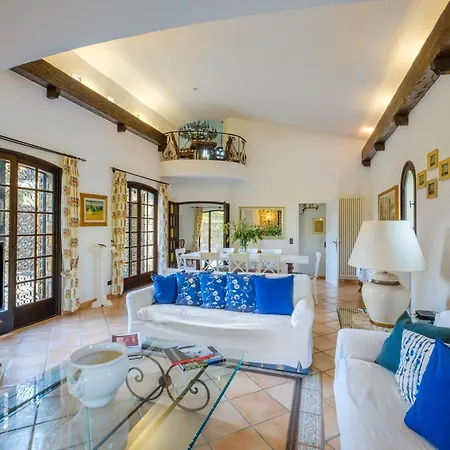 Provenzale Clos De Minerve Juan-les-Pins