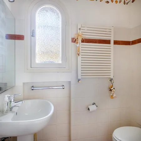 Provenzale Clos De Minerve Juan-les-Pins