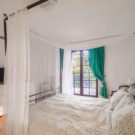 Provenzale Clos De Minerve * Juan-les-Pins